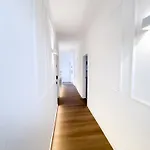 Sister's House 3*
